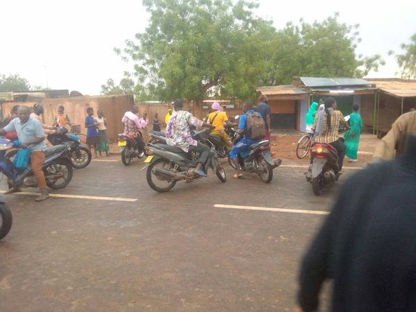Pluie du Vendredi à Toudoubweogo: Des riverains du goudron reclament des caniveaux